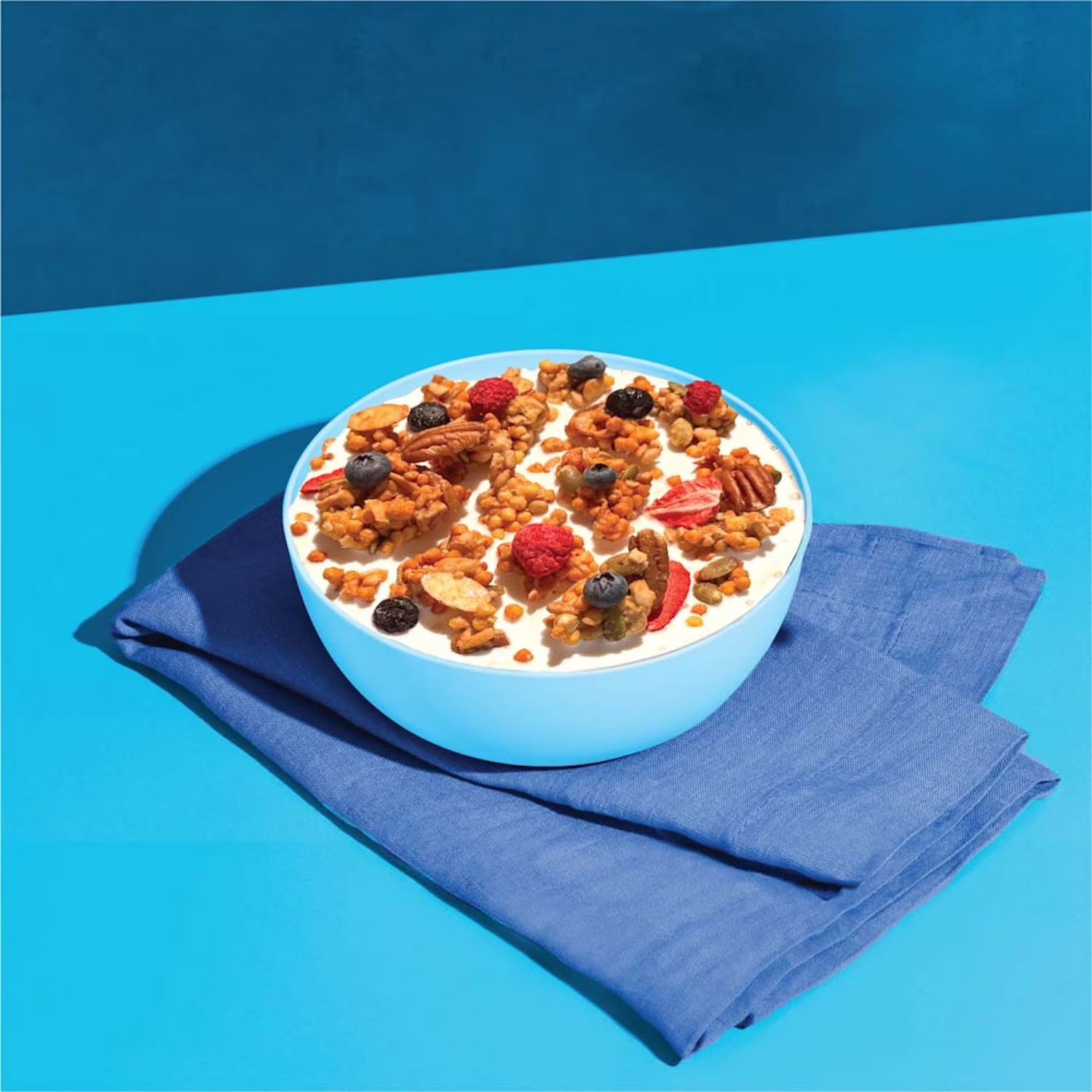 뉴트레일 바닐라 아몬드 프로틴 그래놀라 20oz – 고소한 아몬드에 부드러운 바닐라 풍미와 단백질을 더한 든든한 그래놀라