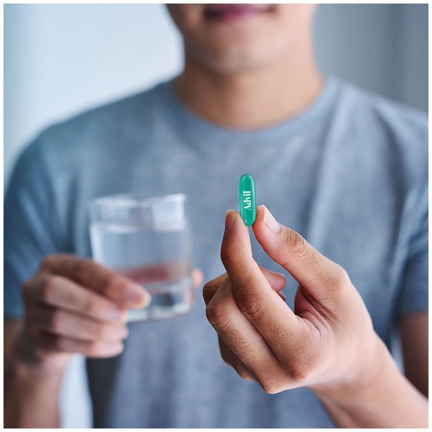 Advil 애드빌 리퀴젤 이부프로펜 200mg 빠른 흡수 액상캡슐 두통·근육통·생리통 해열 진통제 240캡슐