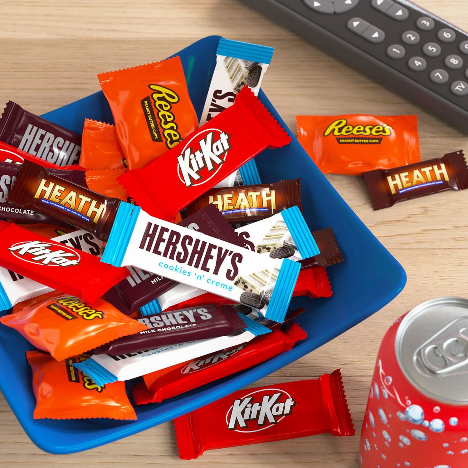 허쉬(HERSHEY'S) 어소티드 초콜릿 팩토리 페이버릿 스낵사이즈 155개 — 인기 스낵 초콜릿 모음